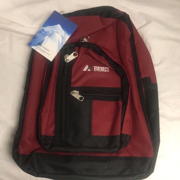 Everest mid size double compartment backpack with cargo room - Picture 2 of 3